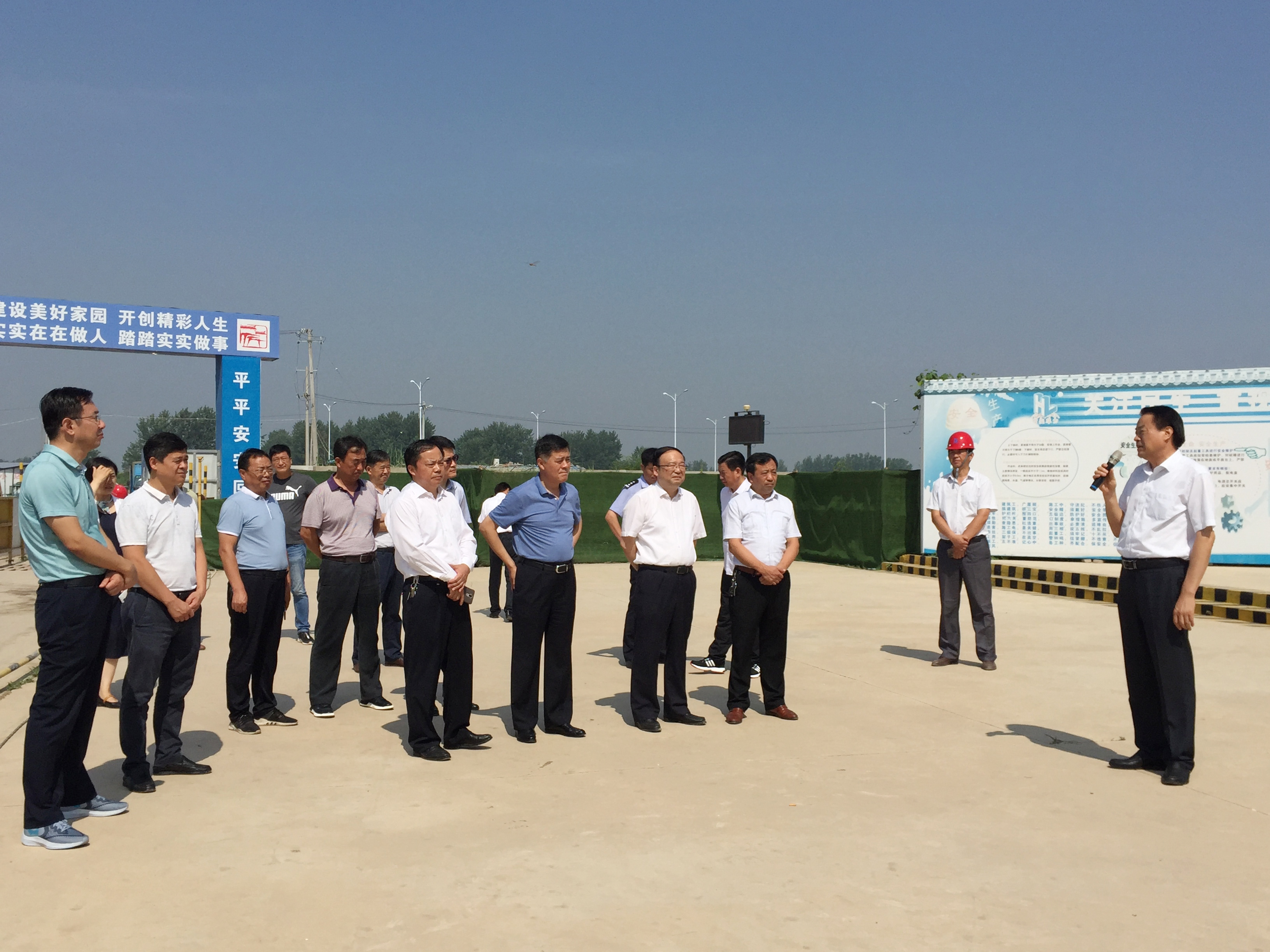 1562200624207963.jpg 1562200624207963.jpg