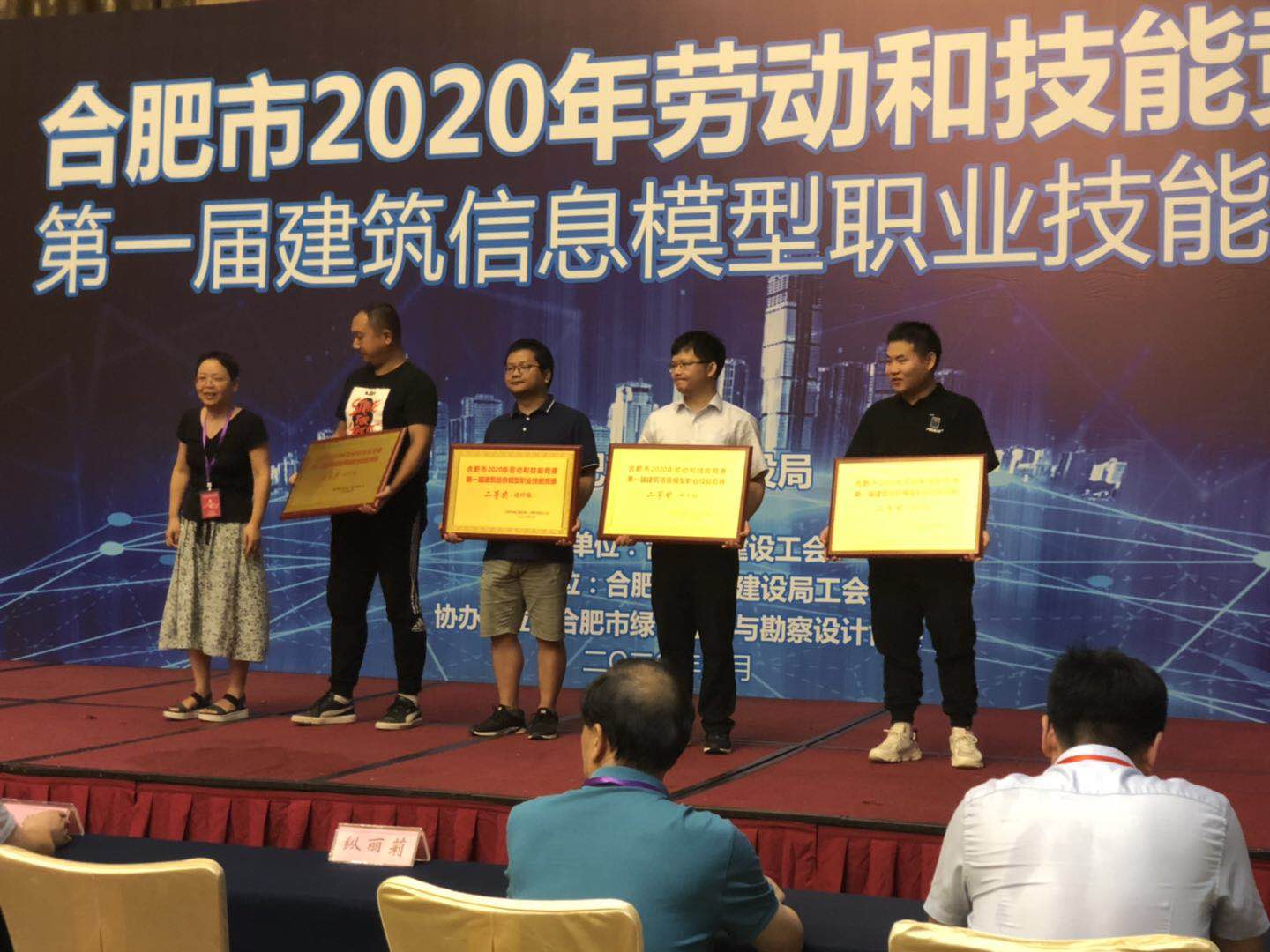 1599182716788812.jpg 1599182716788812.jpg