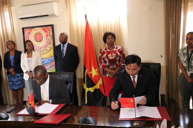 永进工贸农用车组装厂在安哥拉维也纳园区开工